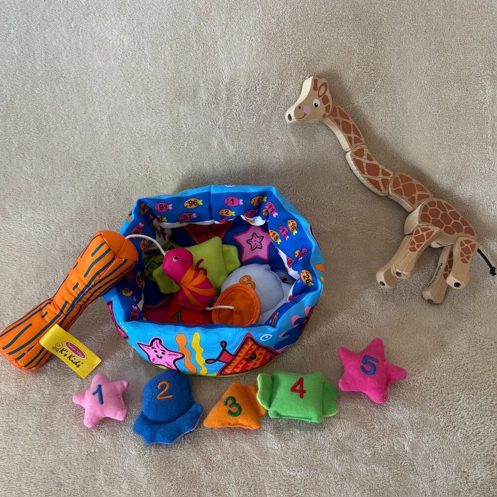 MELISSA & DOUG TOYS for AGES 12+ Months Fishing Game and Grasping Giraffe
